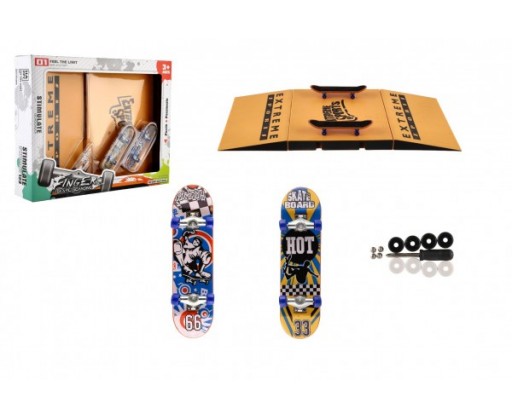 Skateboard prstový šroubovací 2ks plast 10cm s rampou s doplňky v krabičce 30x24x6cm Teddies